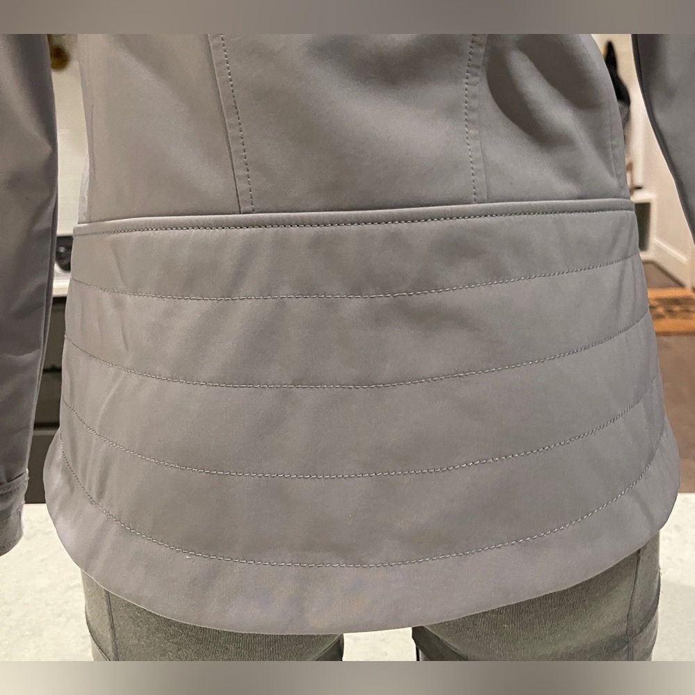 Wmn’s The North Face Ski Jacket, Size Small, TCV4/TMV4 - Picture 8 of 12